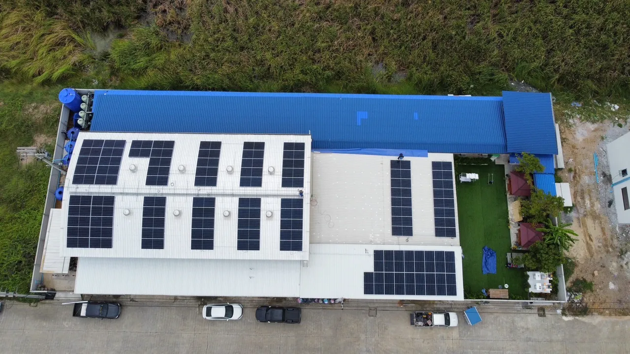 บริษัท เจ.เอส.ลอนดรี้ เซอร์วิส จำกัด 59.375 kWp (ปทุมธานี)